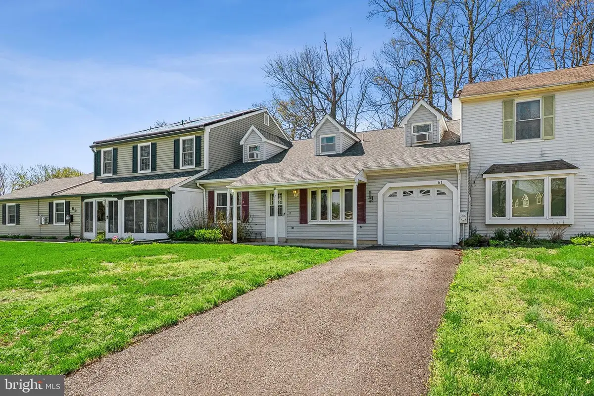 61 Wynnewood Dr, Voorhees, NJ 08043 - #1