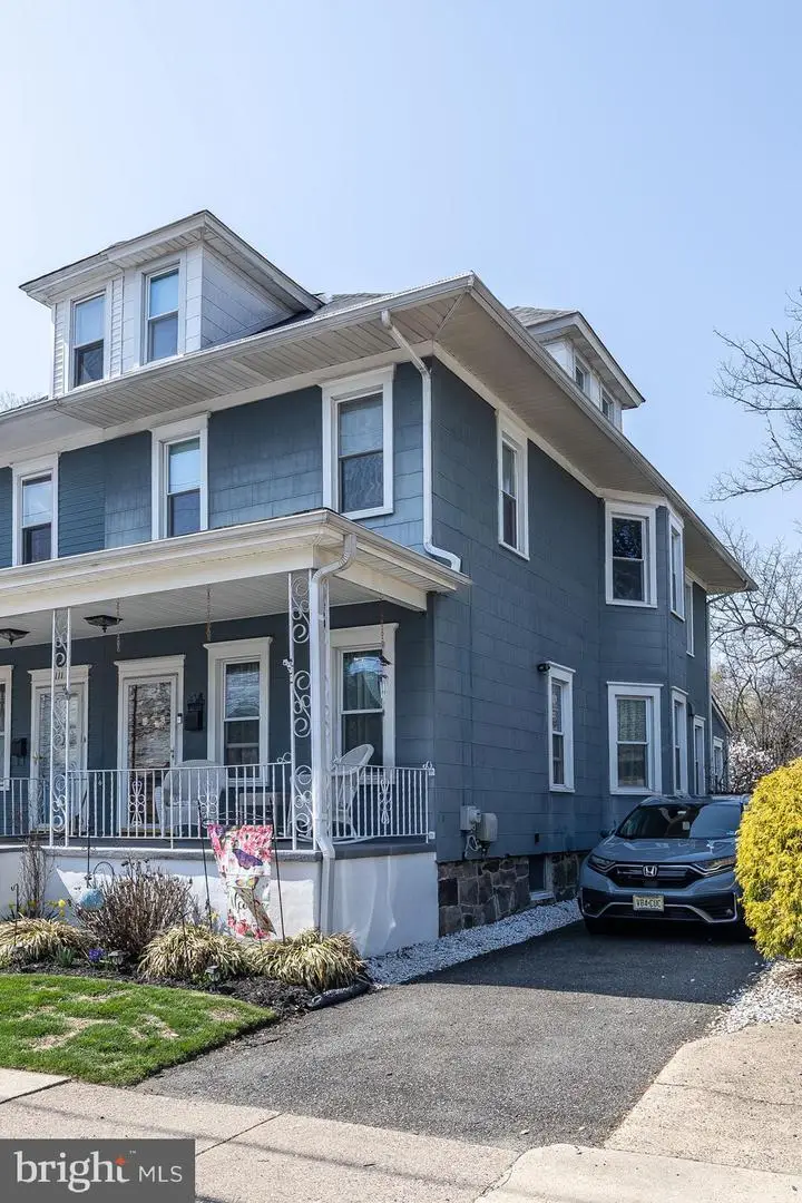 109 Lees Ave, Collingswood, NJ 08108 - #1