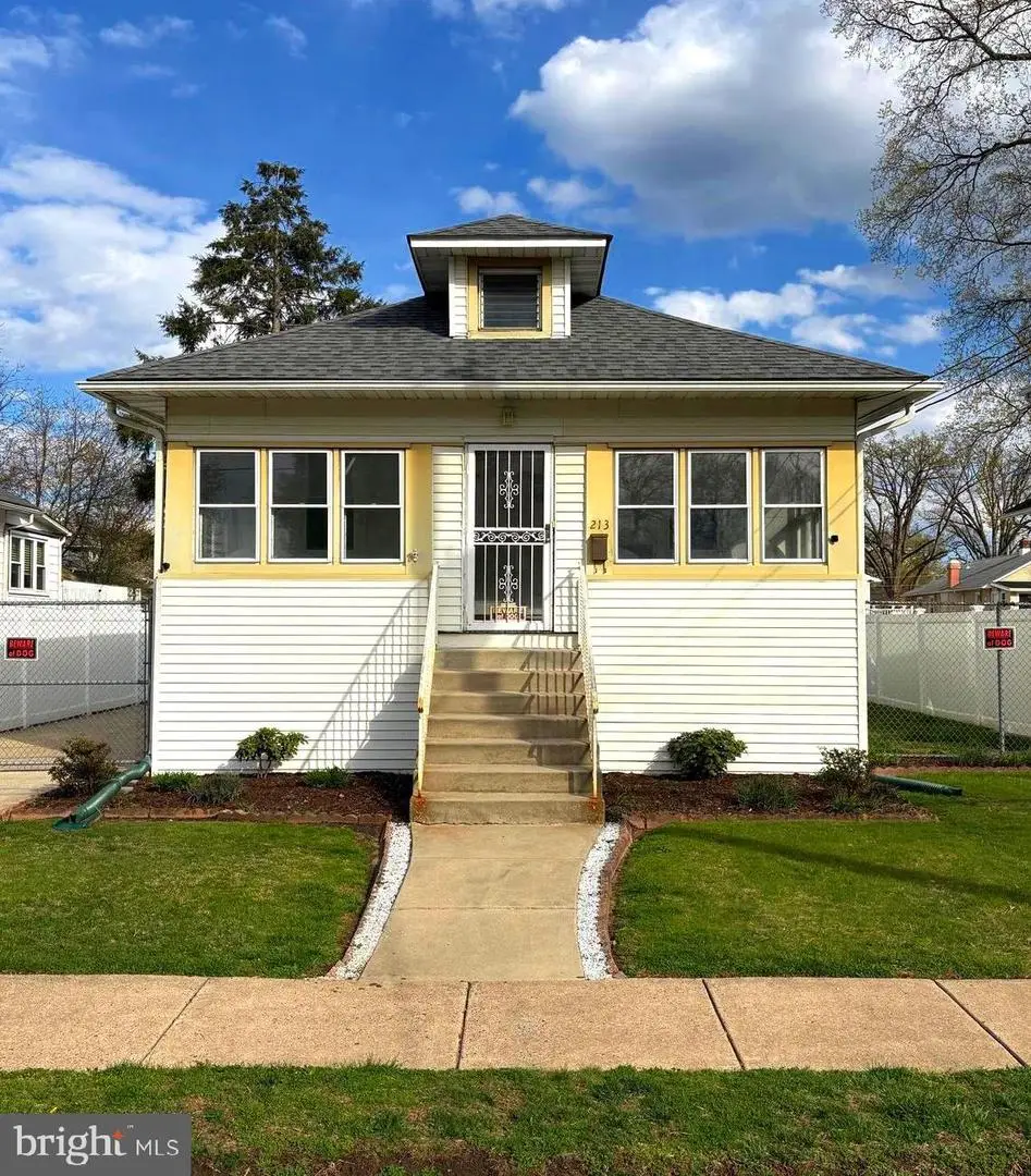 213 State St, Cherry Hill, NJ 08002 - #1