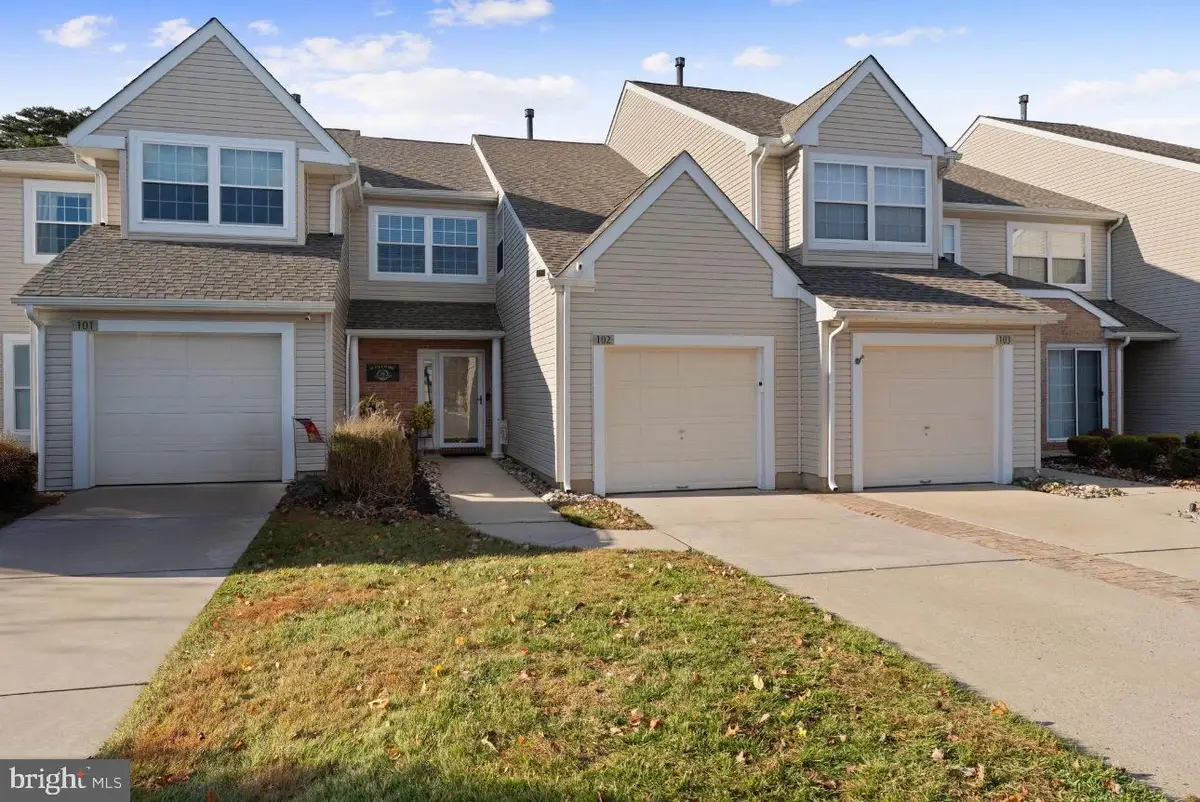 102 Doral Dr, Blackwood, NJ 08012 - #1