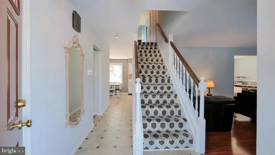 68 Wayside Rd, Berlin, NJ 08009 - #3