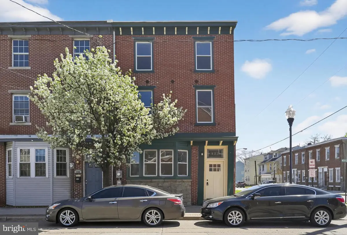 122 N King Street, Gloucester City, NJ 08030 - #1