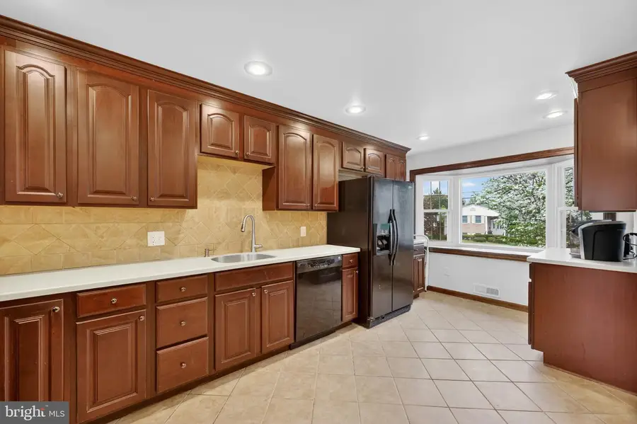 13 Pebble Ln, Cherry Hill, NJ 08002 - #2