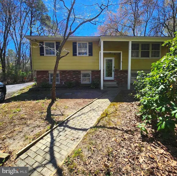 643 Hickstown Rd, SICKLERVILLE, NJ 08081