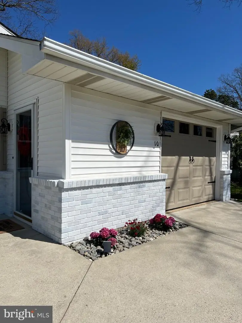 10 Poplar Ave, Hammonton, NJ 08037 - #2