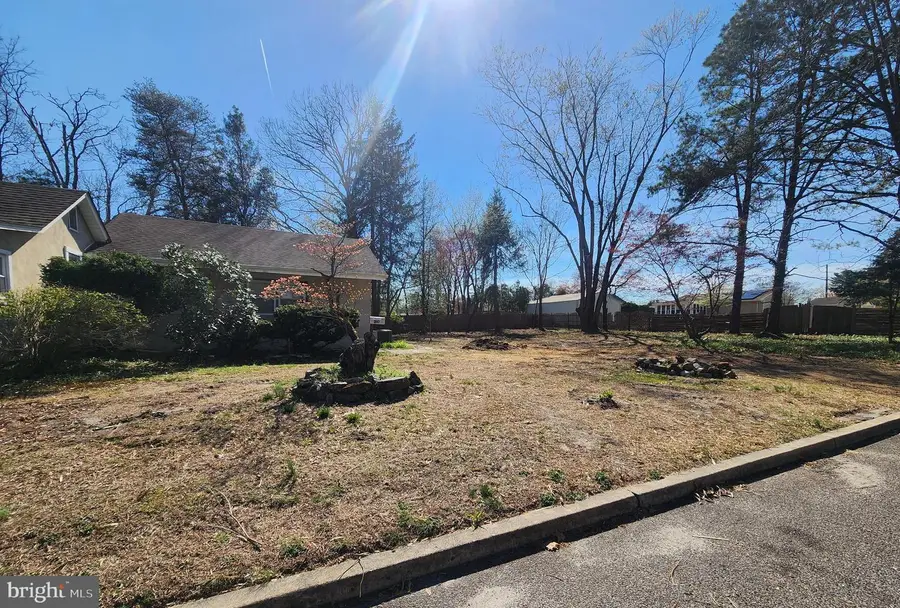 310 S Emerson St, Lindenwold, NJ 08021 - #3