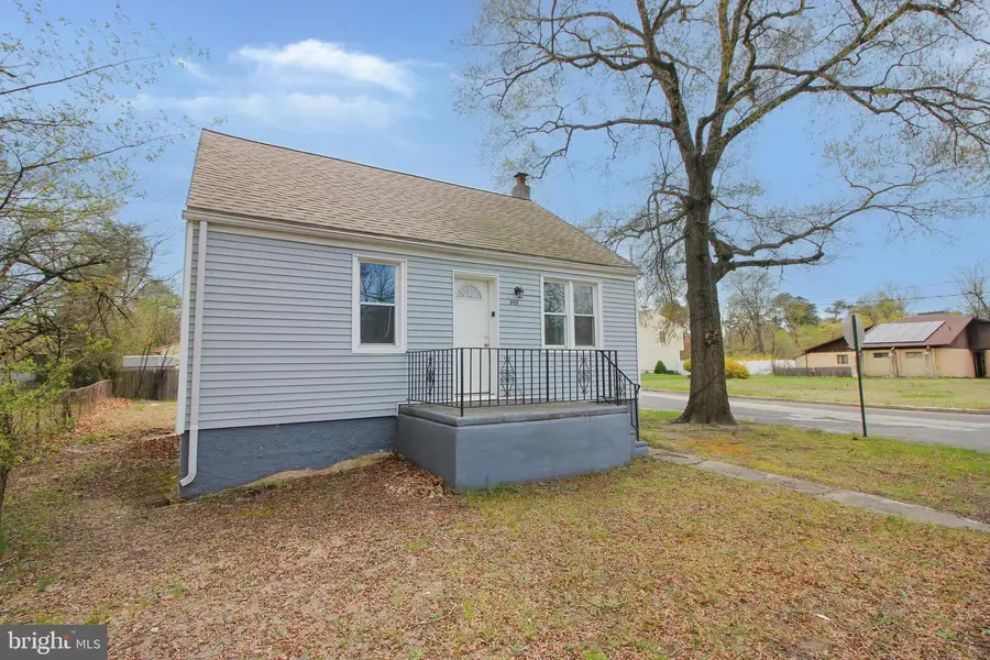 202 Chestnut Ave, West Berlin, NJ 08091 - #3