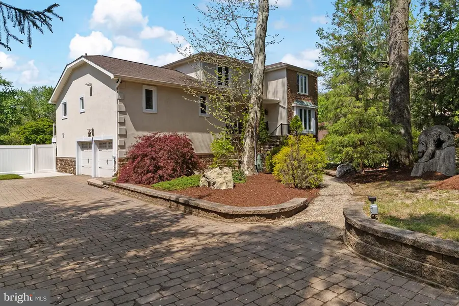 11 N Woodleigh Dr, Cherry Hill, NJ 08003 - #3