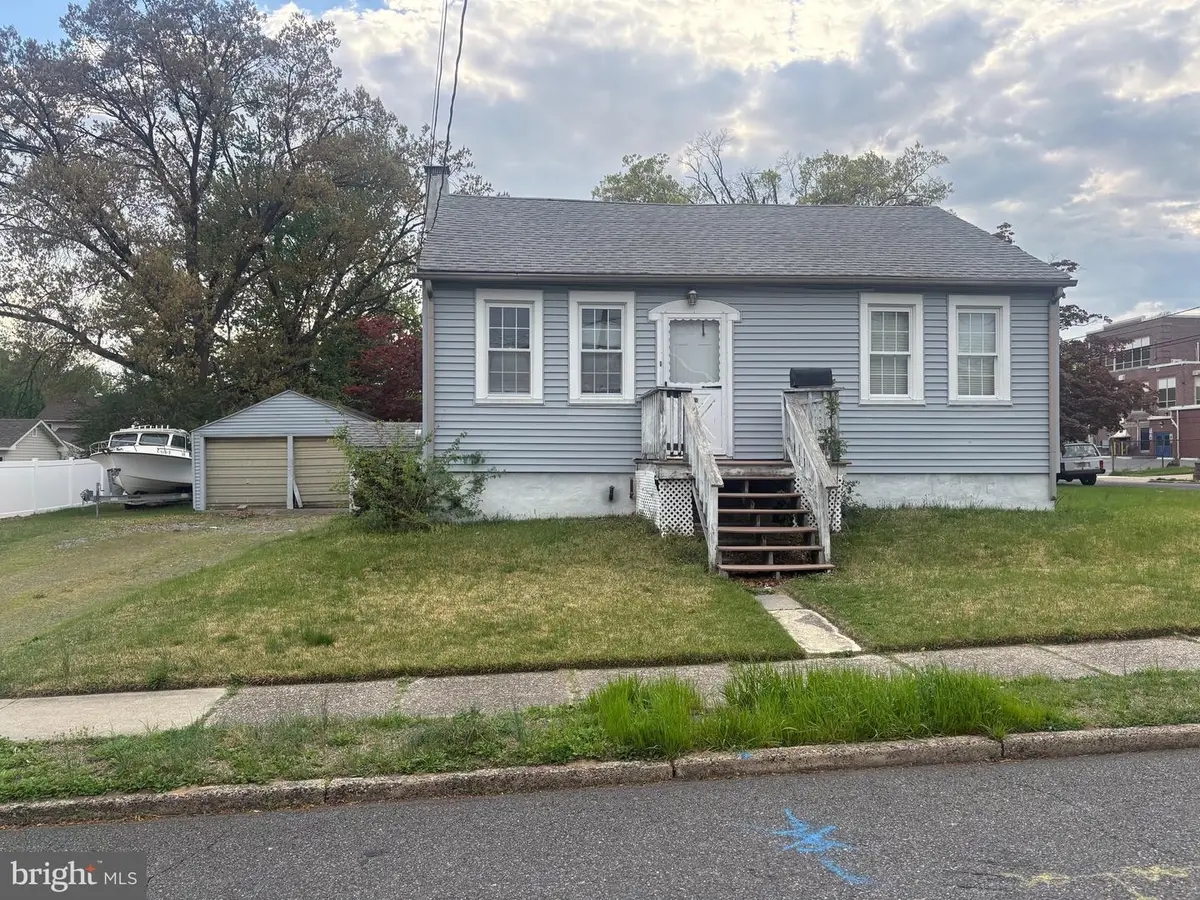 97 N Read Ave, Runnemede, NJ 08078 - #1
