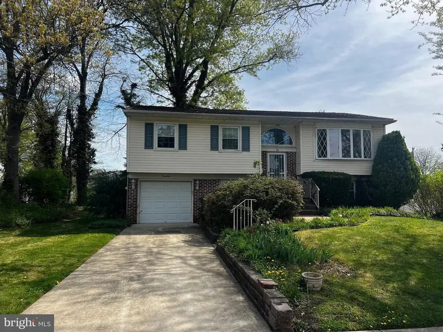 19 Washington Ave, Stratford, NJ 08084 - #2