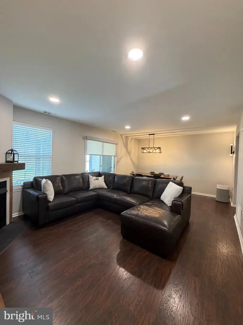 54 Knoll Drive, Clementon, NJ 08021 - #3