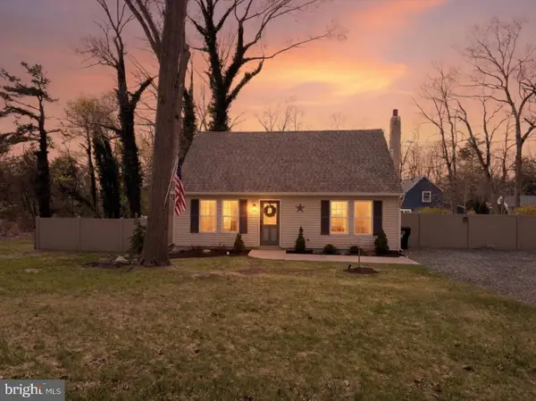 11 N Central Ave, SICKLERVILLE, NJ 08081