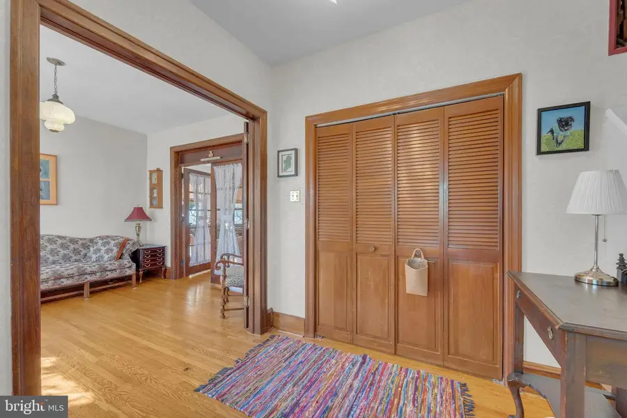 162 Edgewood Ave, Audubon, NJ 08106 - #3