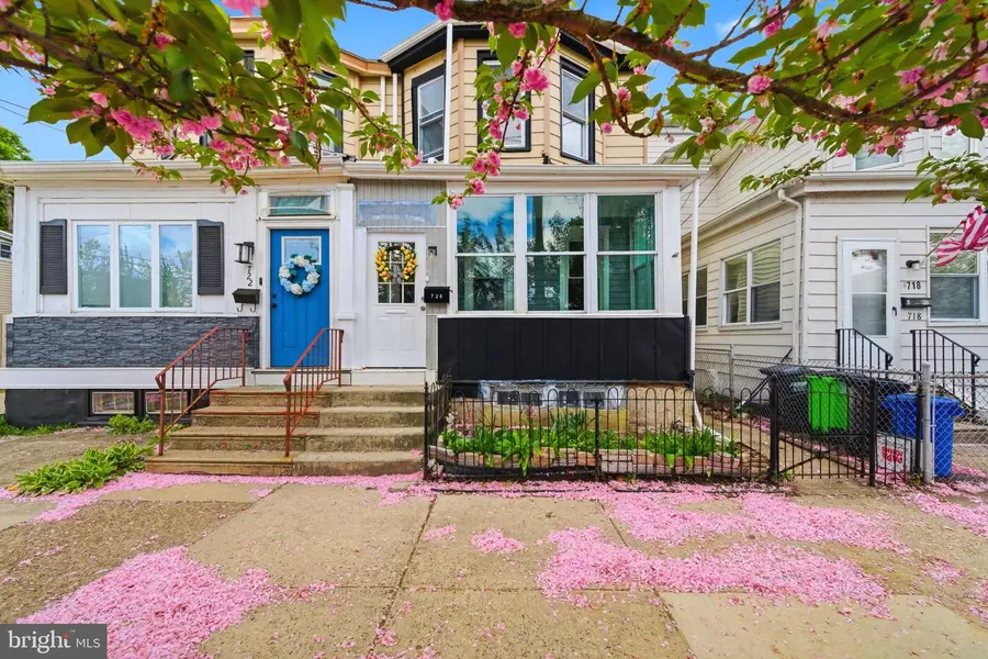 720 Powell St, Gloucester City, NJ 08030 - #2