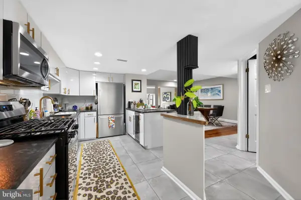 1411 Chanticleer, CHERRY HILL, NJ 08003