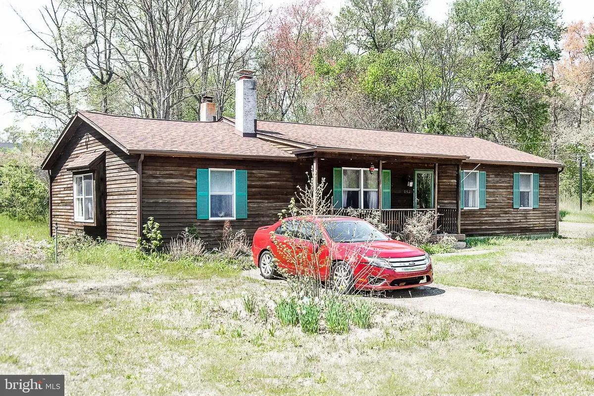 661 Pacific Ave, Atco, NJ 08004 - #1