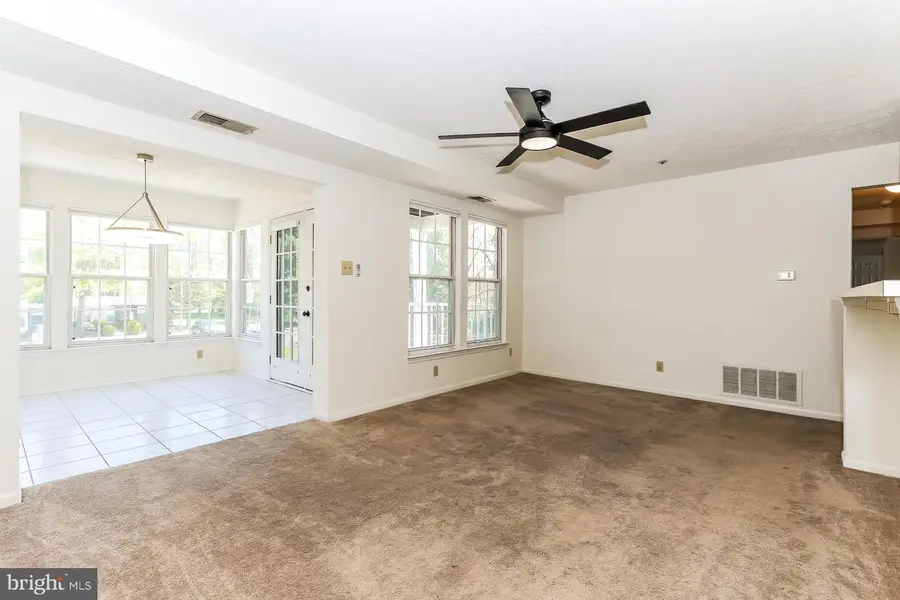 17 Kenwood Dr, Sicklerville, NJ 08081 - #2