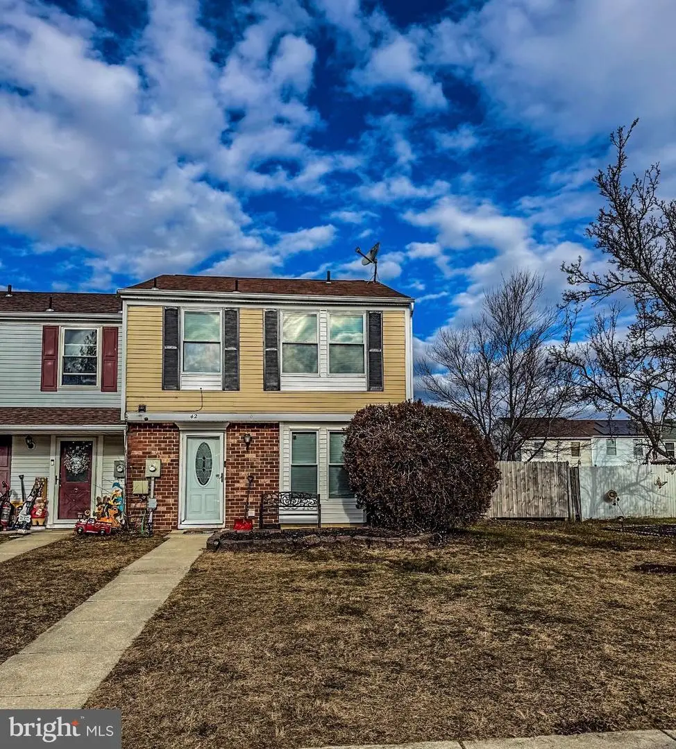 42 Victoria Manor Ct, Sicklerville, NJ 08081 - #1