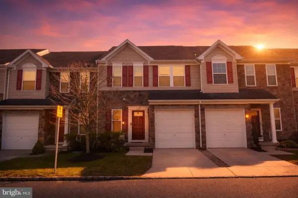 7 Franklin Cir, SOMERDALE, NJ 08083