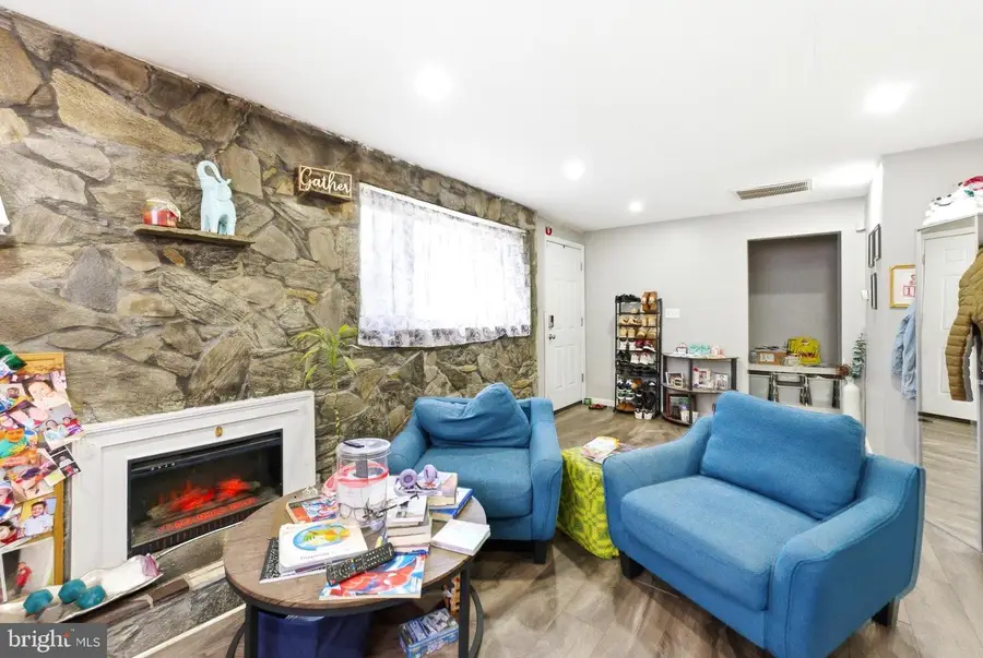 114 10th Ave, Atco, NJ 08004 - #3