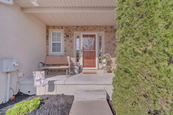 34 Glacier Dr, BERLIN, NJ 08009