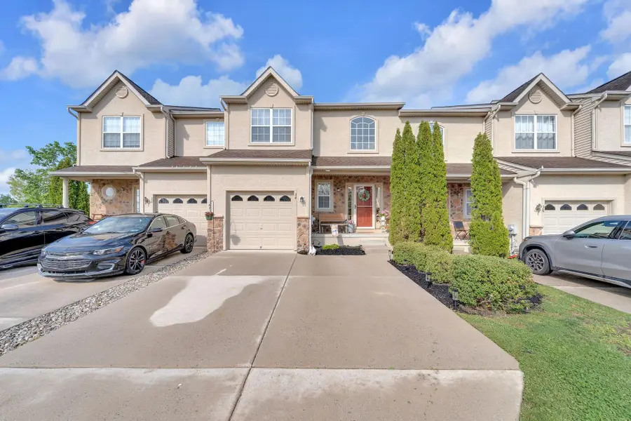 34 Glacier Dr, Berlin, NJ 08009 - #3