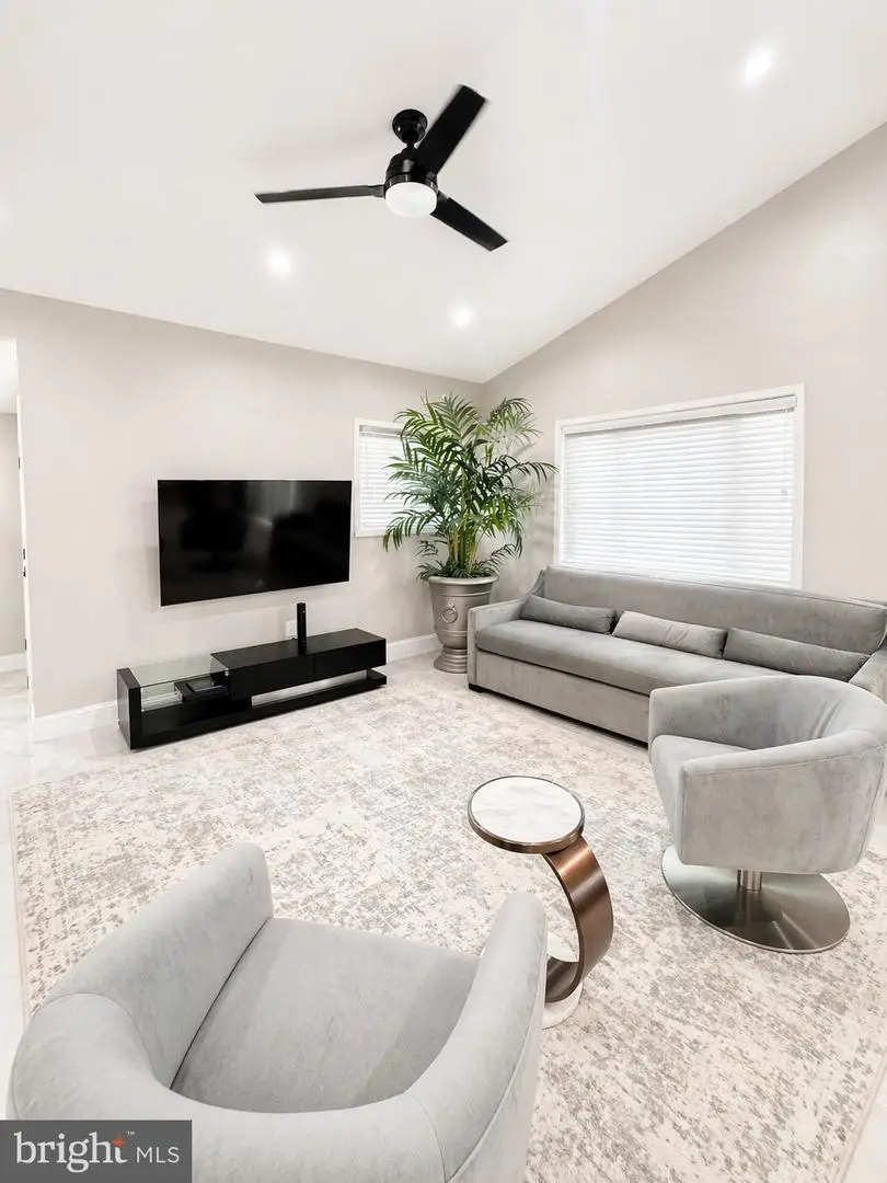 51 Chiswick Dr, Lindenwold, NJ 08021 - #2