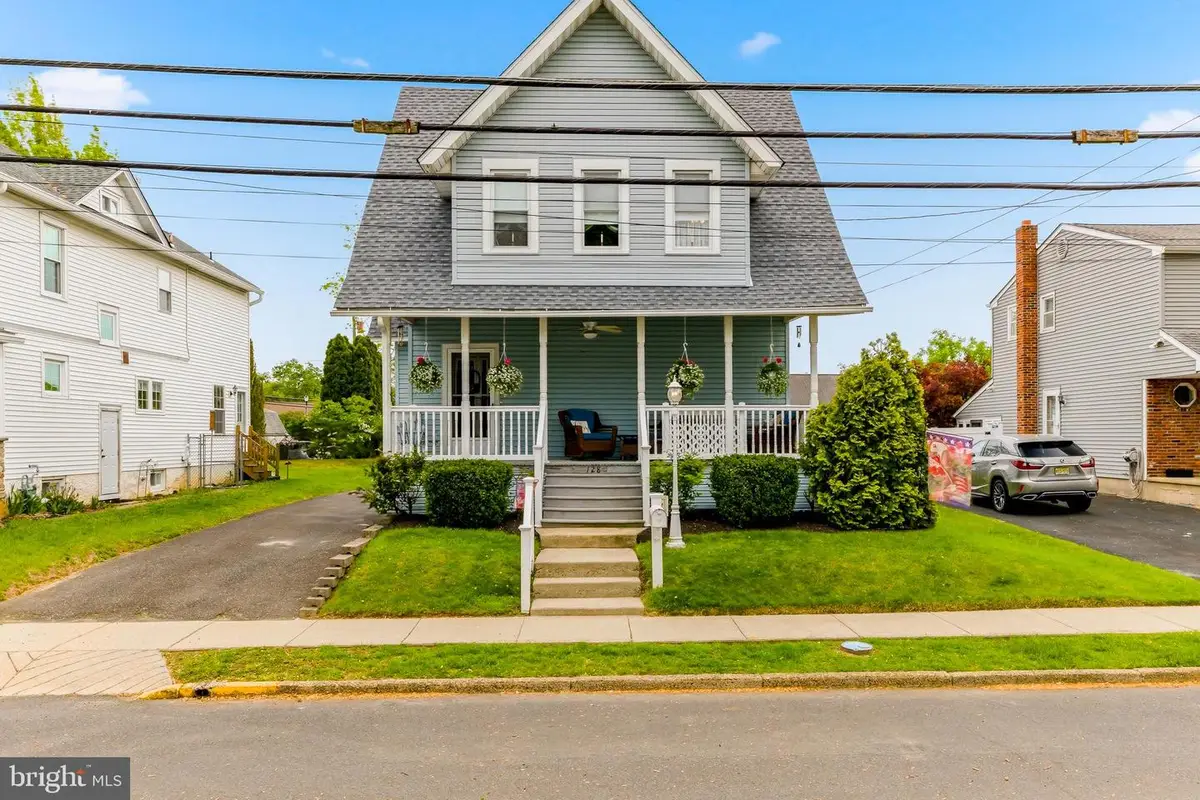 128 Reading Ave, Barrington, NJ 08007 - #1