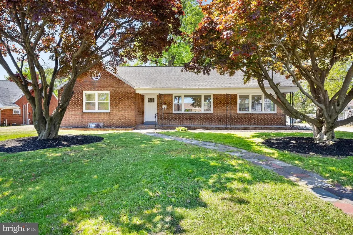 21 S Oakland Ave, Runnemede, NJ 08078 - #1