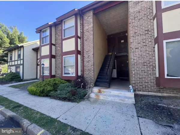 33 Chelsea Cir, CLEMENTON, NJ 08021