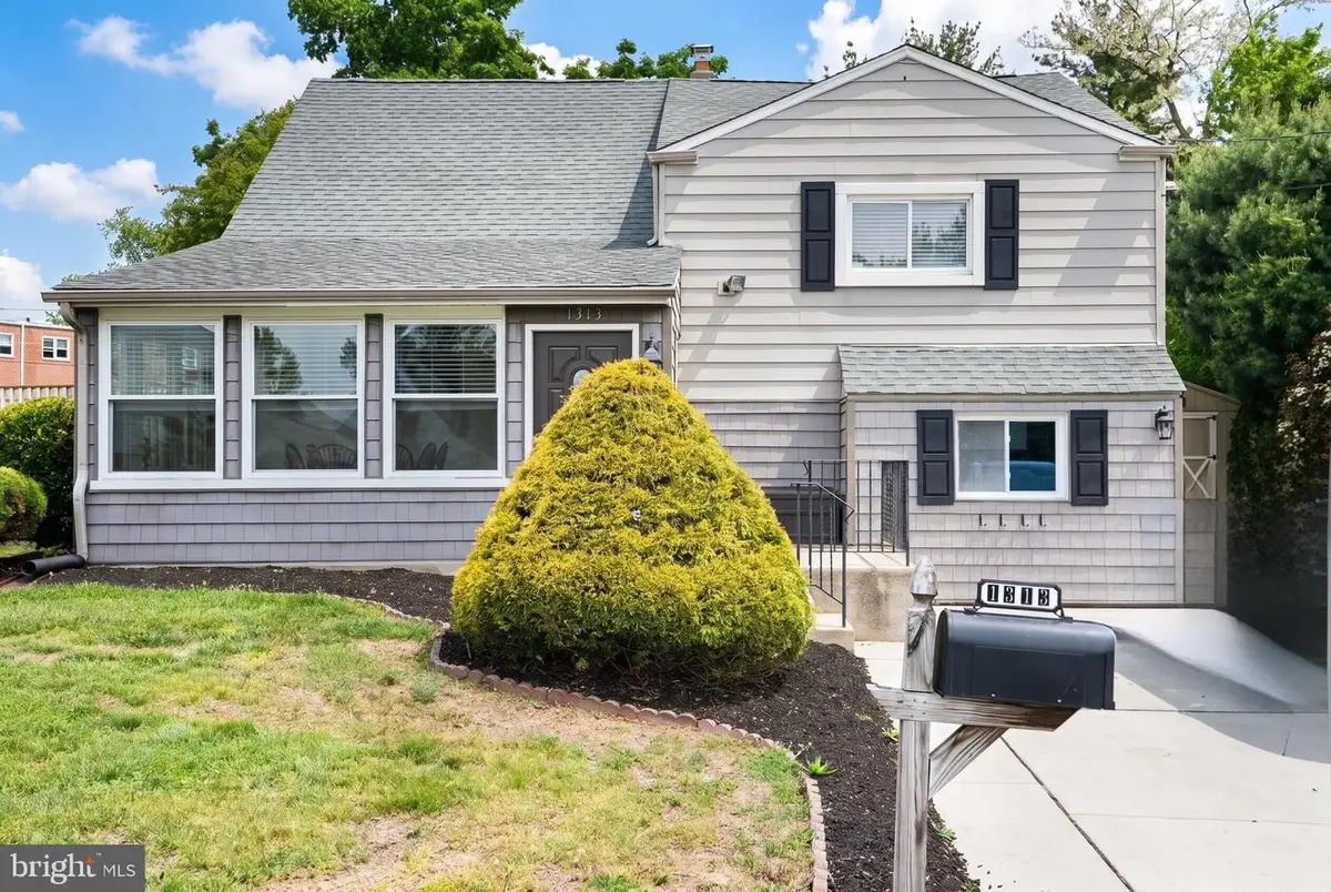 1313 Saint Mark Dr, Glendora, NJ 08029 - #1