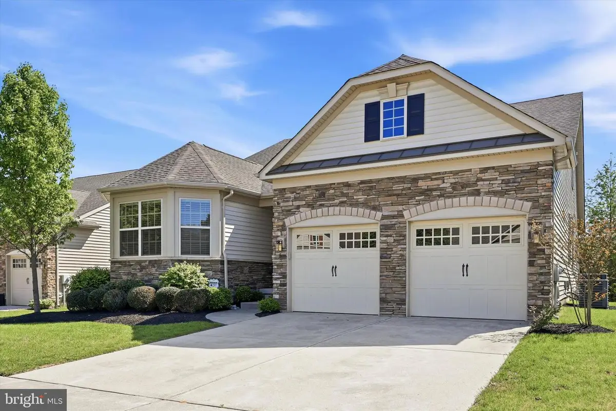 6 Leonardo Ln, West Berlin, NJ 08091 - #1