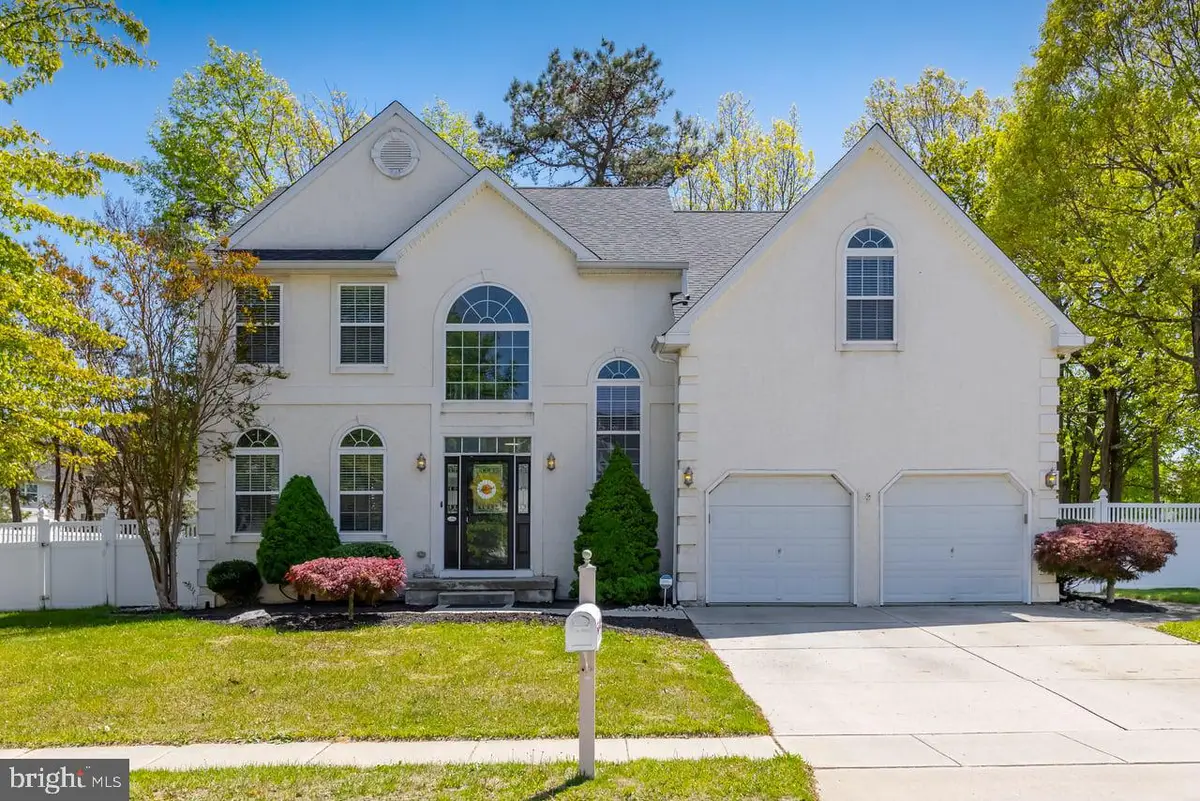 8 Duchess Dr, Sicklerville, NJ 08081 - #1