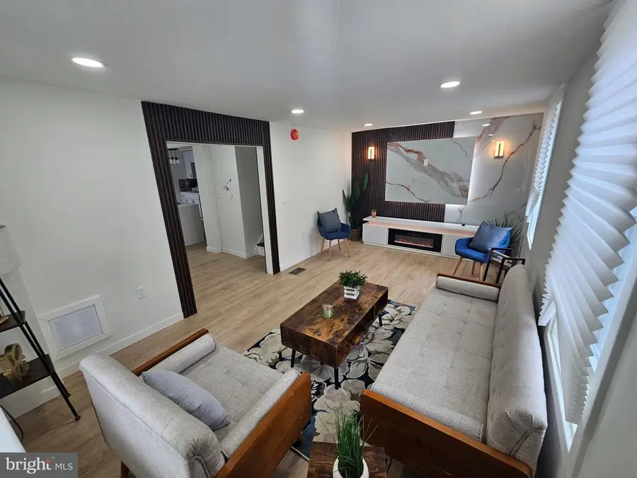 1404 Roanoke Rd, Camden, NJ 08104 - #2