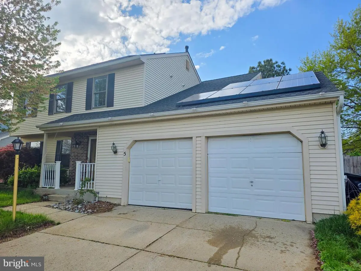5 Chapel Cir, Sicklerville, NJ 08081 - #1