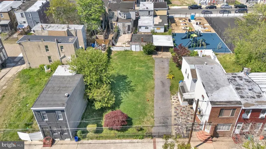 733 Cherry St, Camden, NJ 08103 - #3