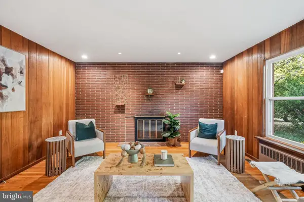 30 Harding Ave, CHERRY HILL, NJ 08002