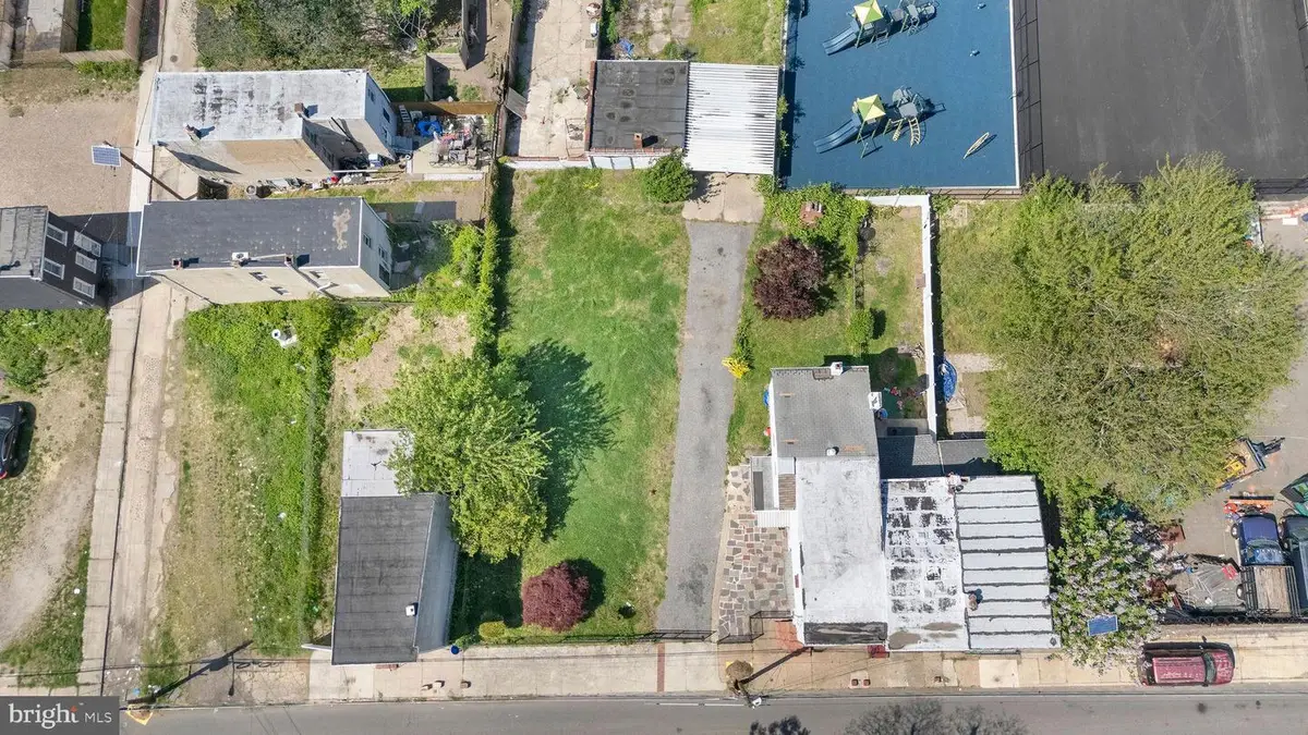 735 Cherry St, Camden, NJ 08103 - #1