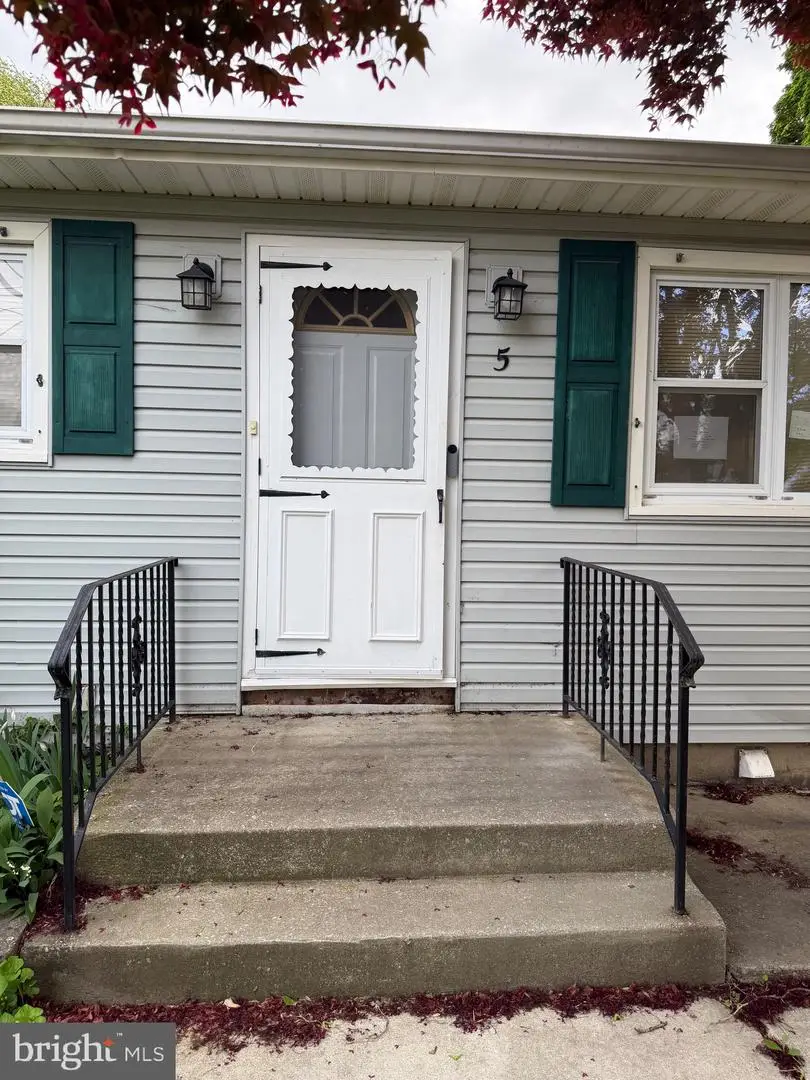 5 Cambridge Ave, Sicklerville, NJ 08081 - #2