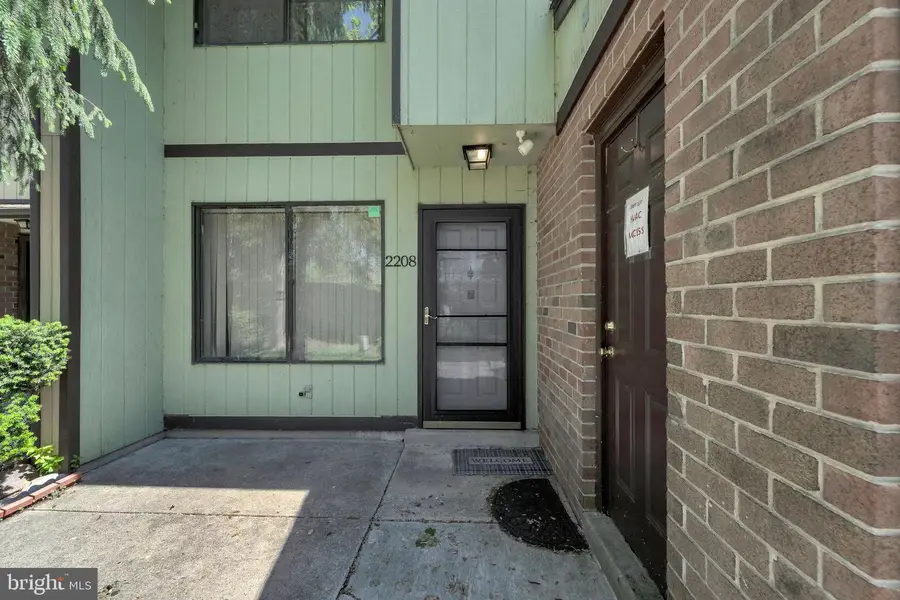 2208 Greenwood Dr, Lindenwold, NJ 08021 - #2