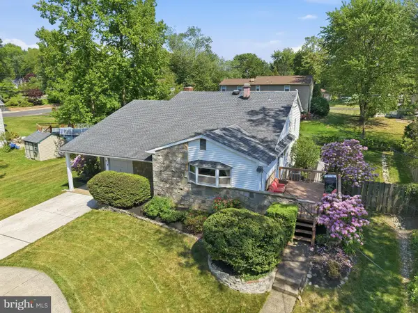 428 Barby Ln, CHERRY HILL, NJ 08003