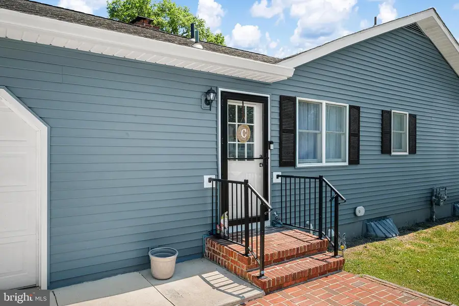 1726 Briarwood Dr, Somerdale, NJ 08083 - #3