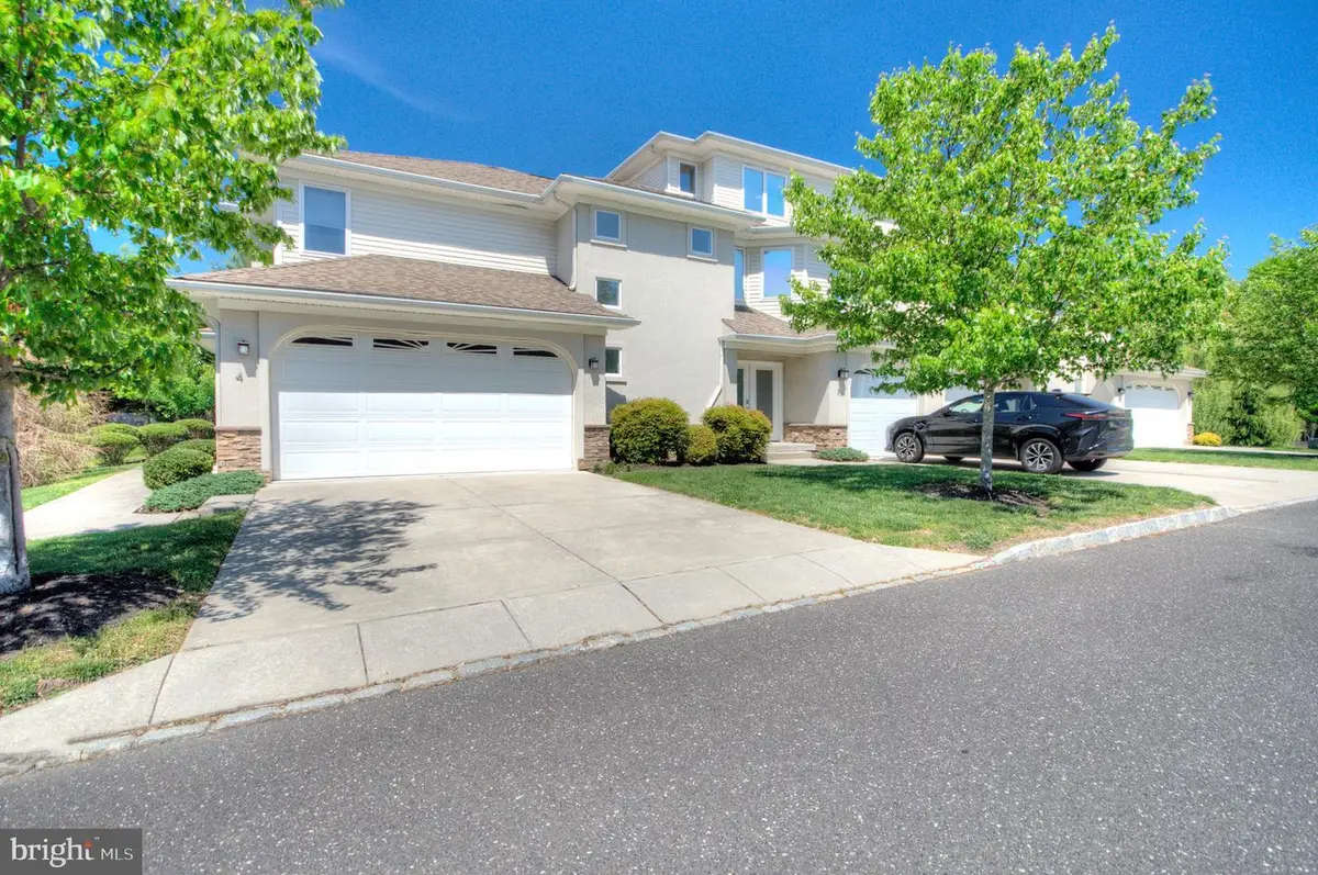 4 Regency Ct, Cherry Hill, NJ 08002 - #1