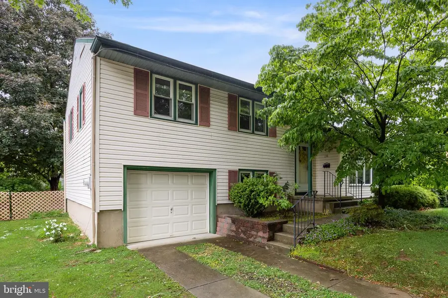 136 Ridge Cir, Cherry Hill, NJ 08002 - #2
