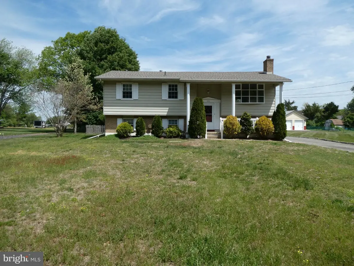 195 Beebetown Rd, Hammonton, NJ 08037 - #1