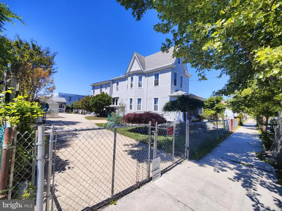 859 N 32nd St, Camden, NJ 08105 - #3