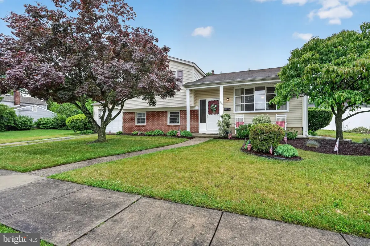 366 Cleveland Ave, West Berlin, NJ 08091 - #1