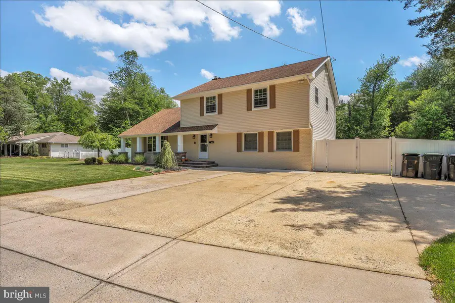 75 Gardens Ave, Berlin, NJ 08009 - #3