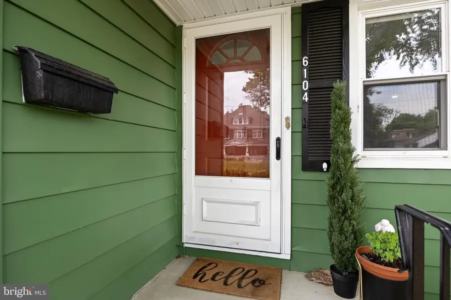 6104 Walnut Ave, Pennsauken, NJ 08109 - #2