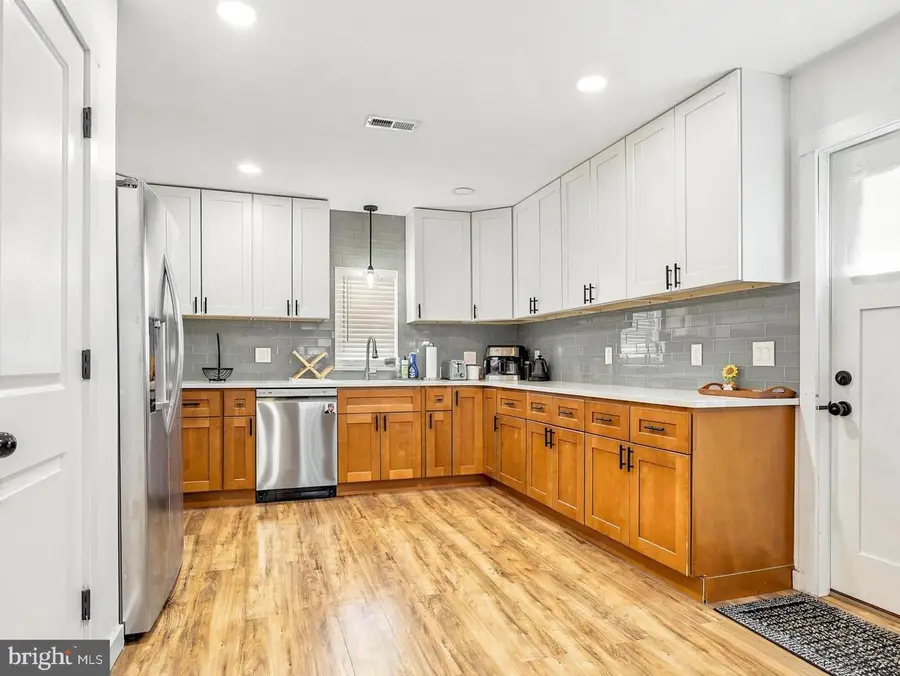 109 Burnt Mill Rd, Cherry Hill, NJ 08003 - #3